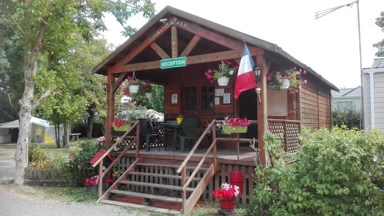 Camping Loisirs Des Groux Hotel Mousseaux-sur-Seine Exterior photo